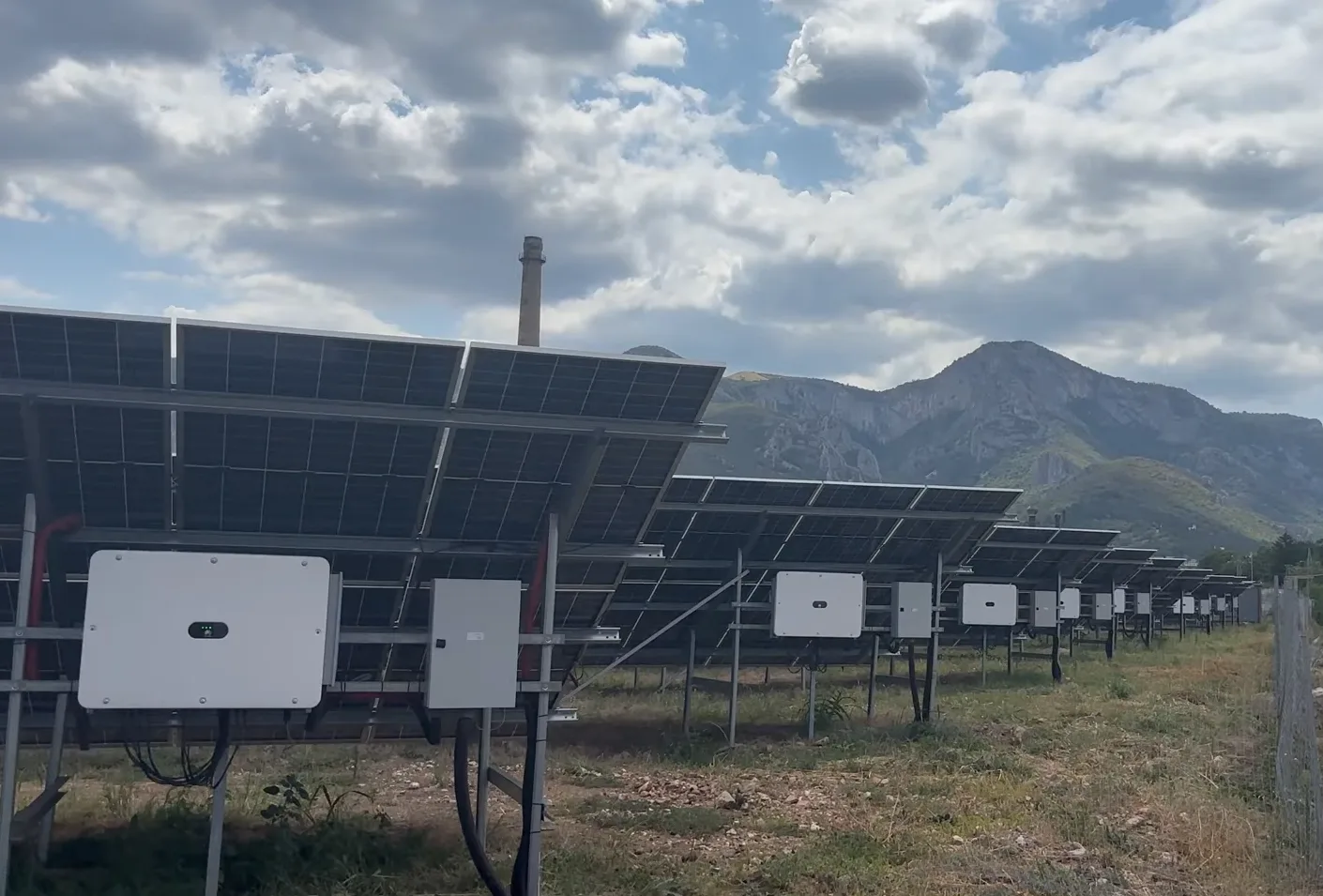Bluesun 1MW PCS + 2MWh Energiespeicherprojekt in Bulgarien