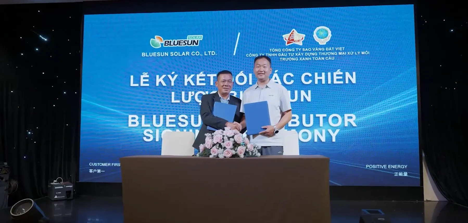 Bluesun renforce ses partenariats au Vietnam à l'occasion de l'événement 2026 d'investissement et de signature