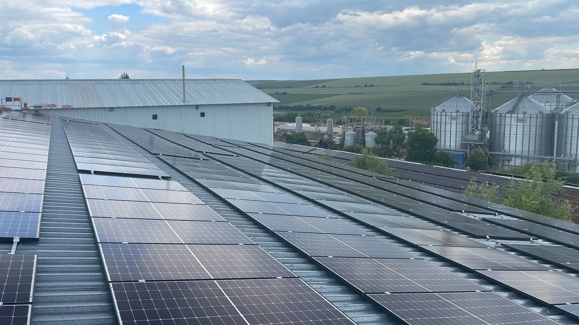 بلغاريا 360 KW الطاقة الشمسية المتصلة بالشبكة