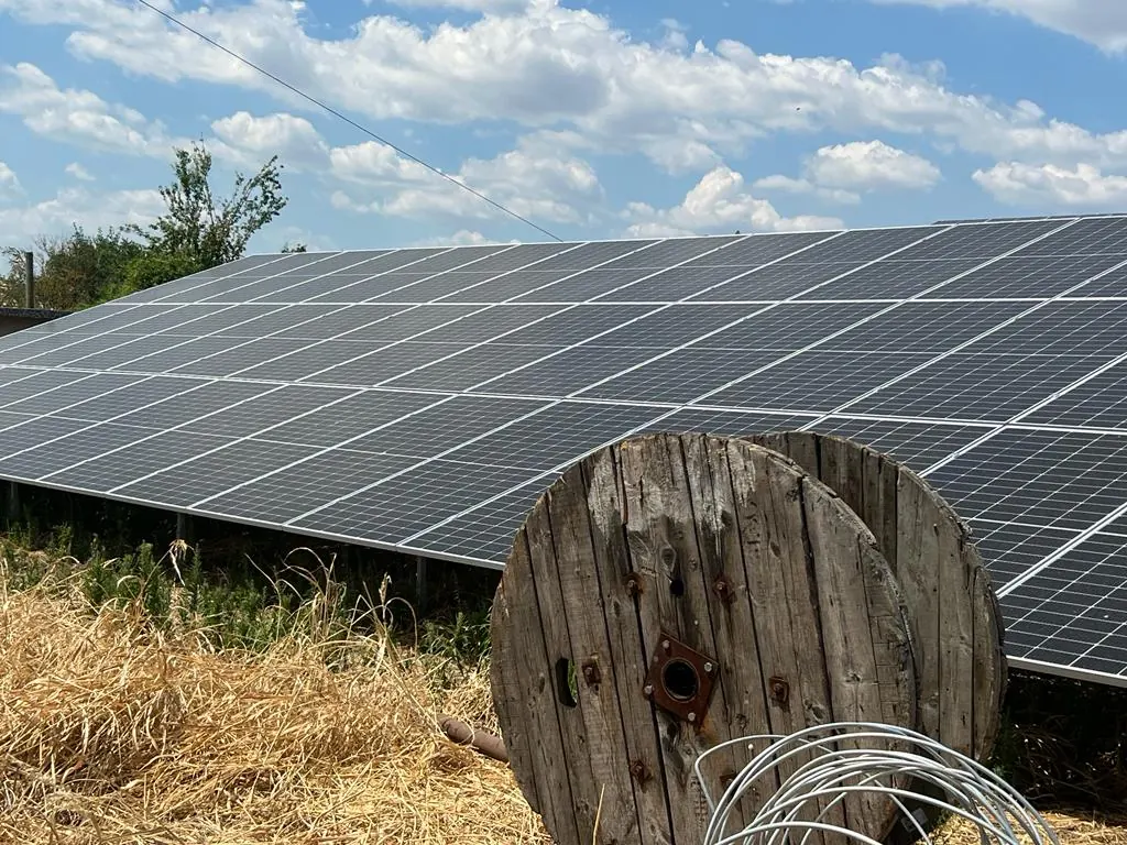 Proiect de furnizare module solare Bluesun Bulgaria