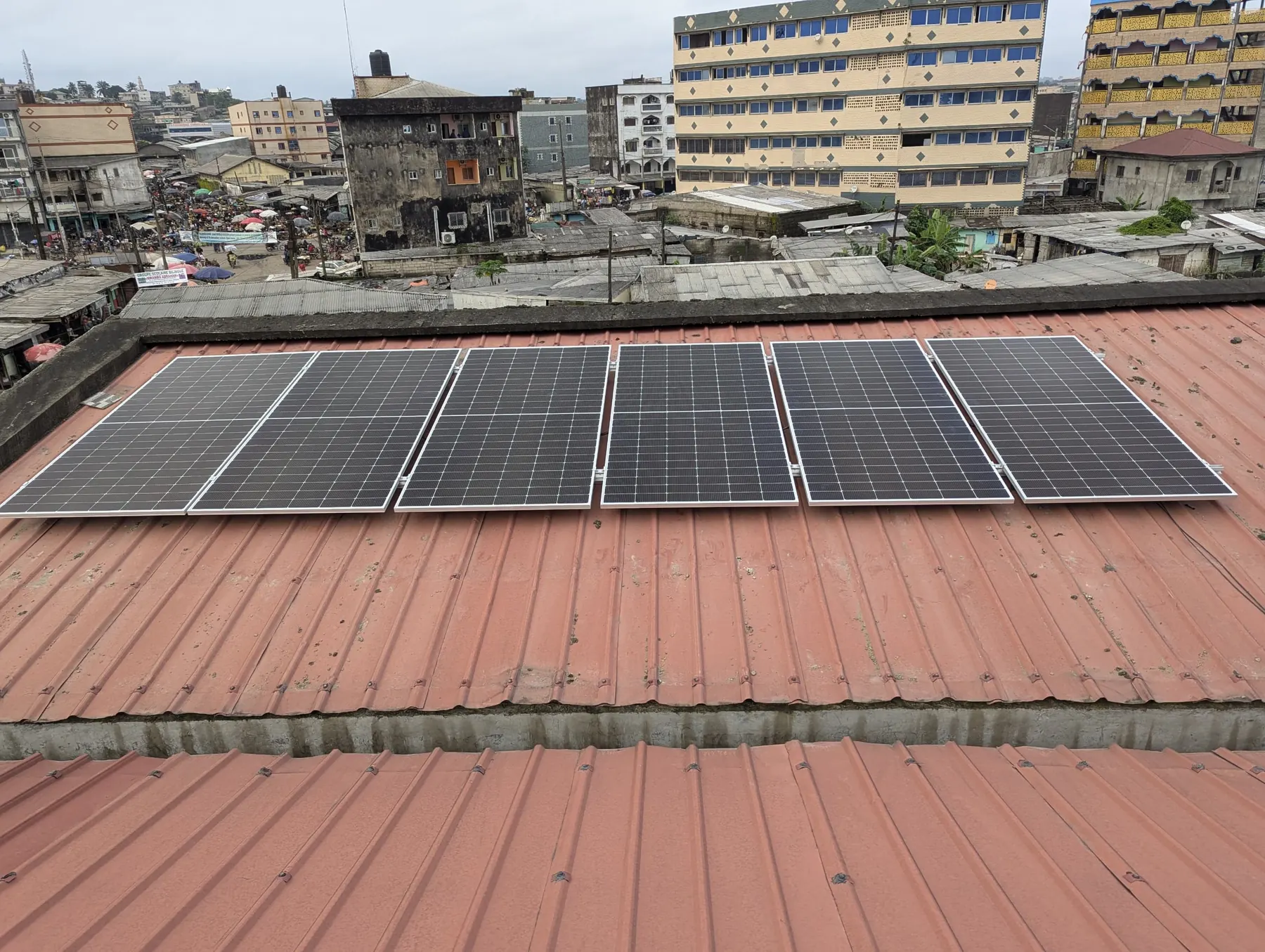 Progetto solare off-grid Bluesun in Camerun