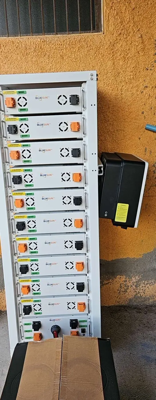 مشروع الطاقة الشمسية في تشيلي 30 KW