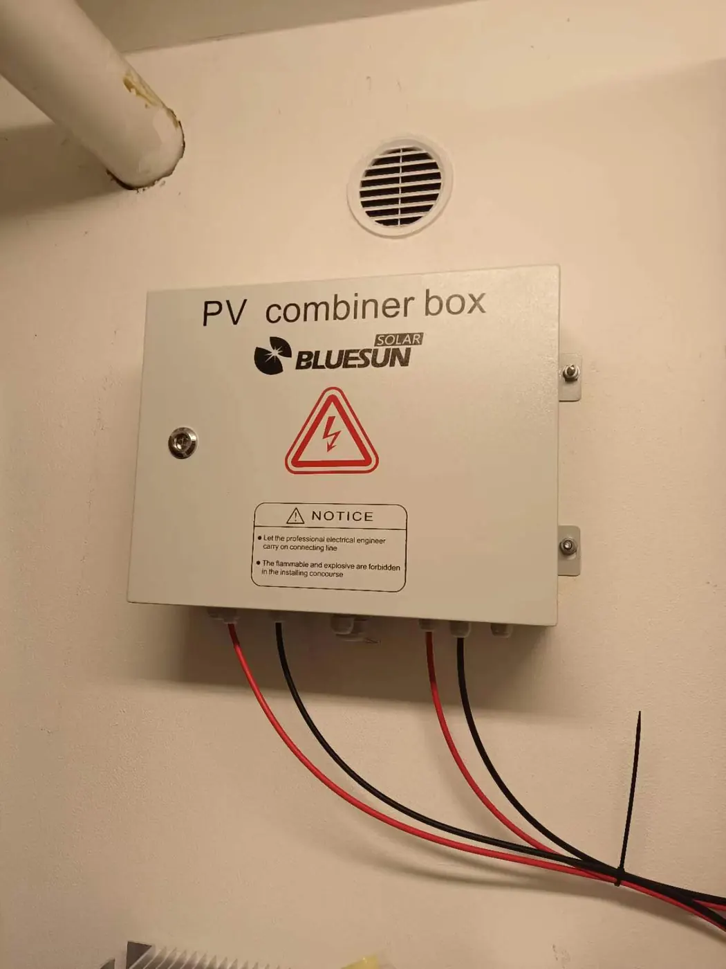 Bluesun Czech Republic hybrid solar project