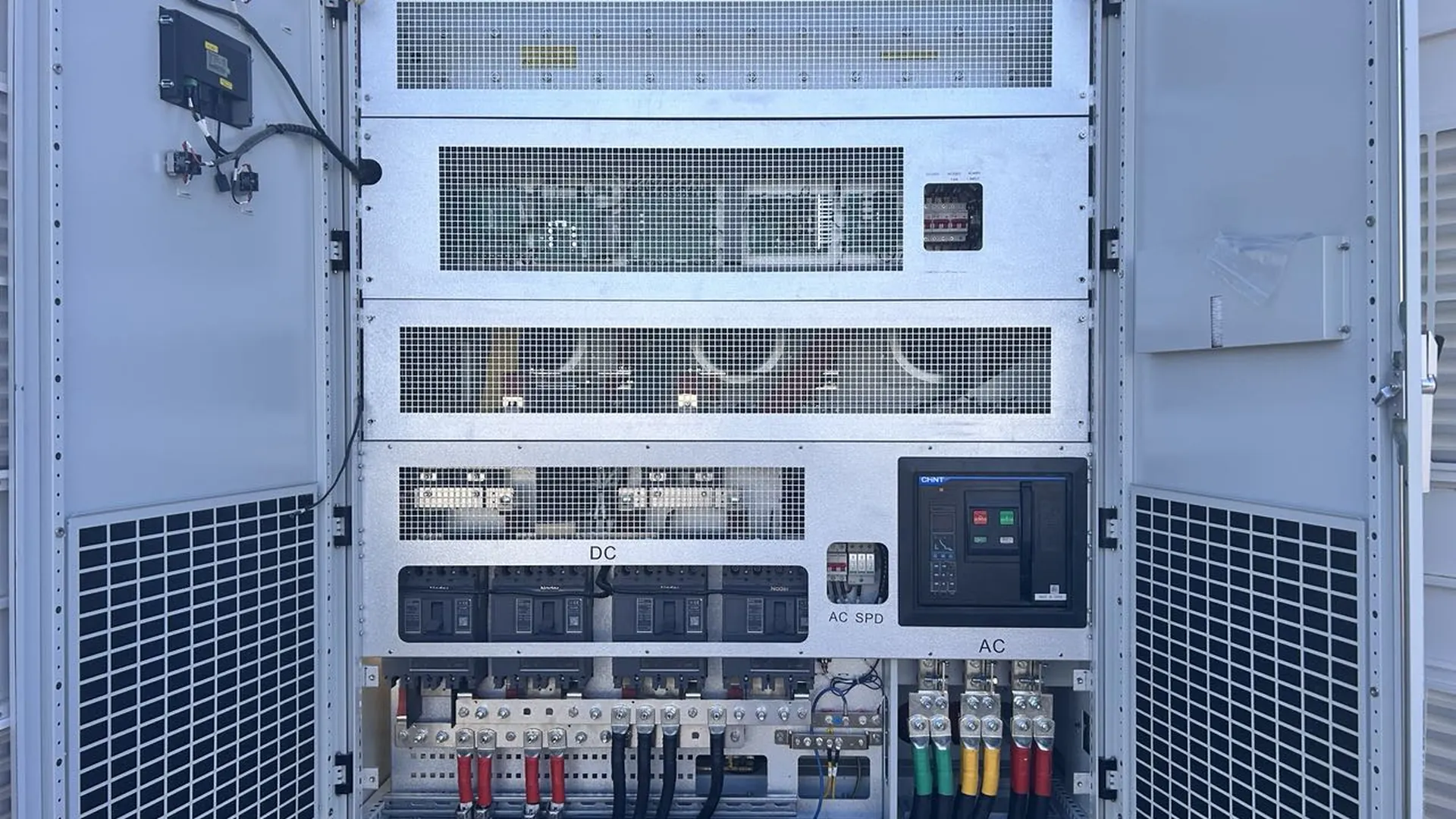 Hungary 4 MWh Solar Energy Project + Energy Storage