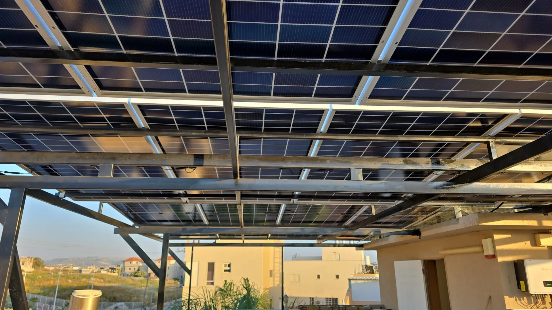 إسرائيل 20 KW الطاقة الشمسية الهجينة
