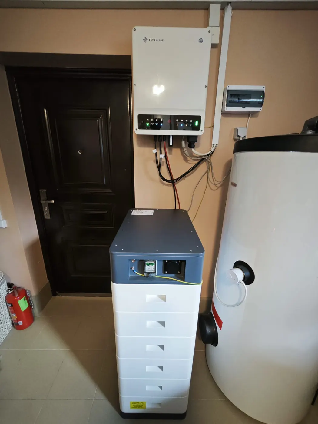 Bluesun Projet d'&eacute;nergie solaire en Lettonie + projet de stockage d'&eacute;nergie