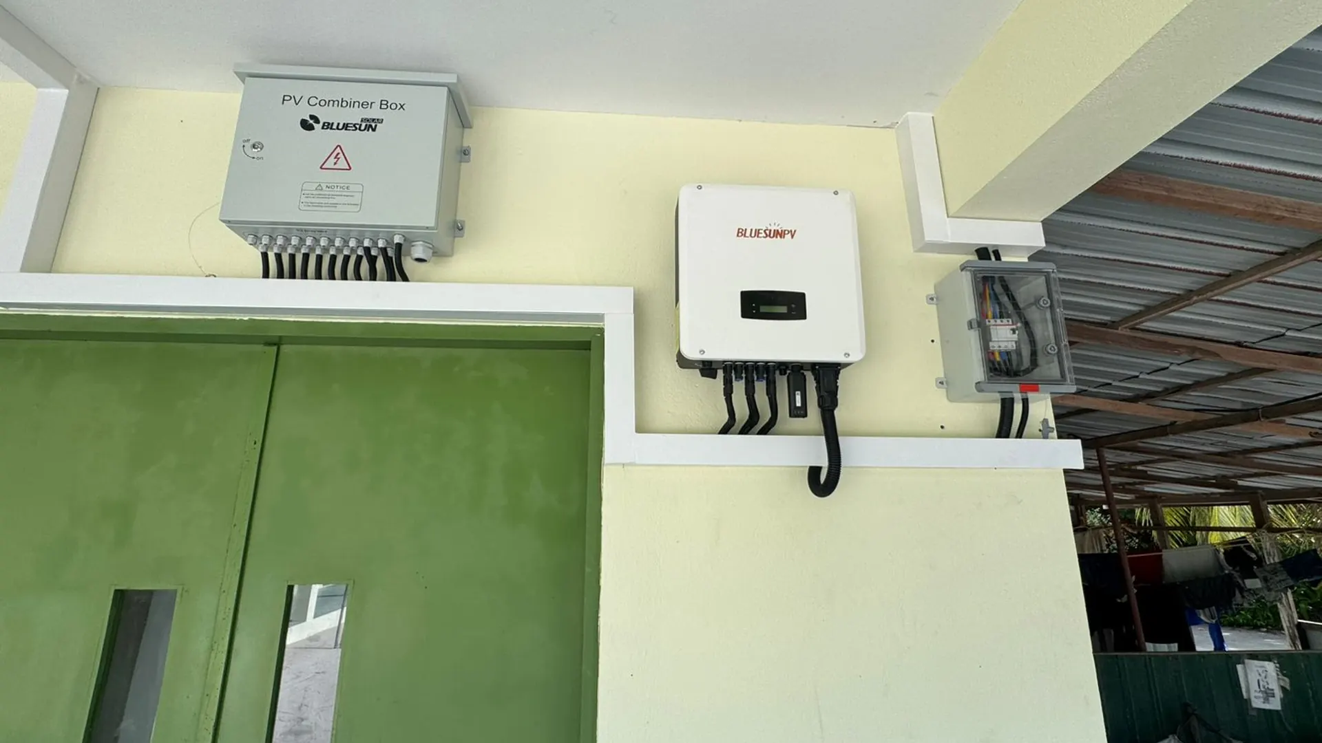 المالديف 30 KW الطاقة الشمسية المتصلة بالشبكة