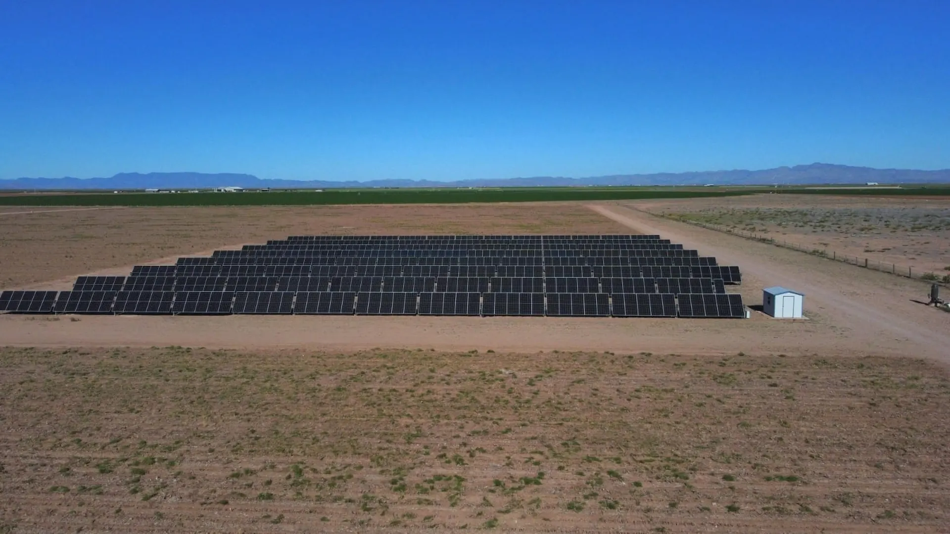 المكسيك 380 KW توريد وحدات الطاقة الشمسية