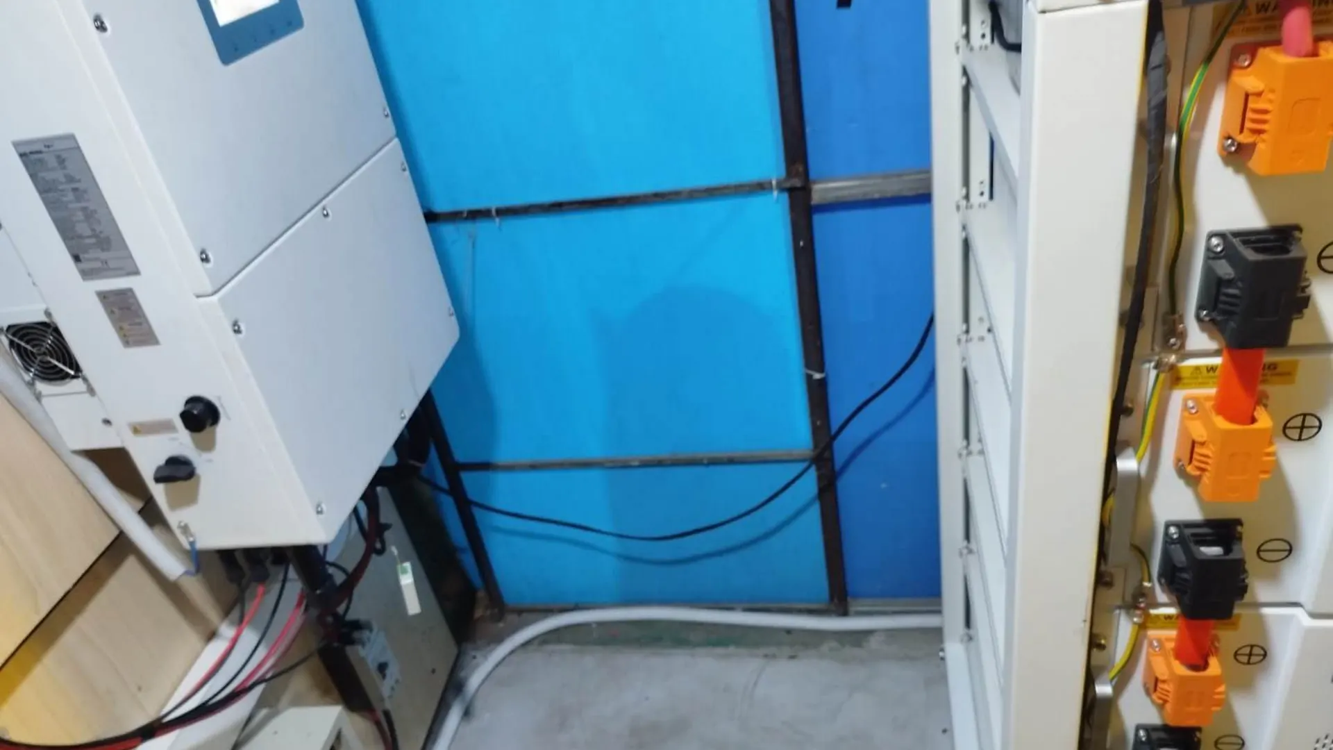 مشروع ميانمار 50 KW للطاقة الشمسية + تخزين الطاقة