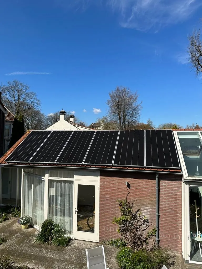 Bluesun Netherlands grid-tied solar project