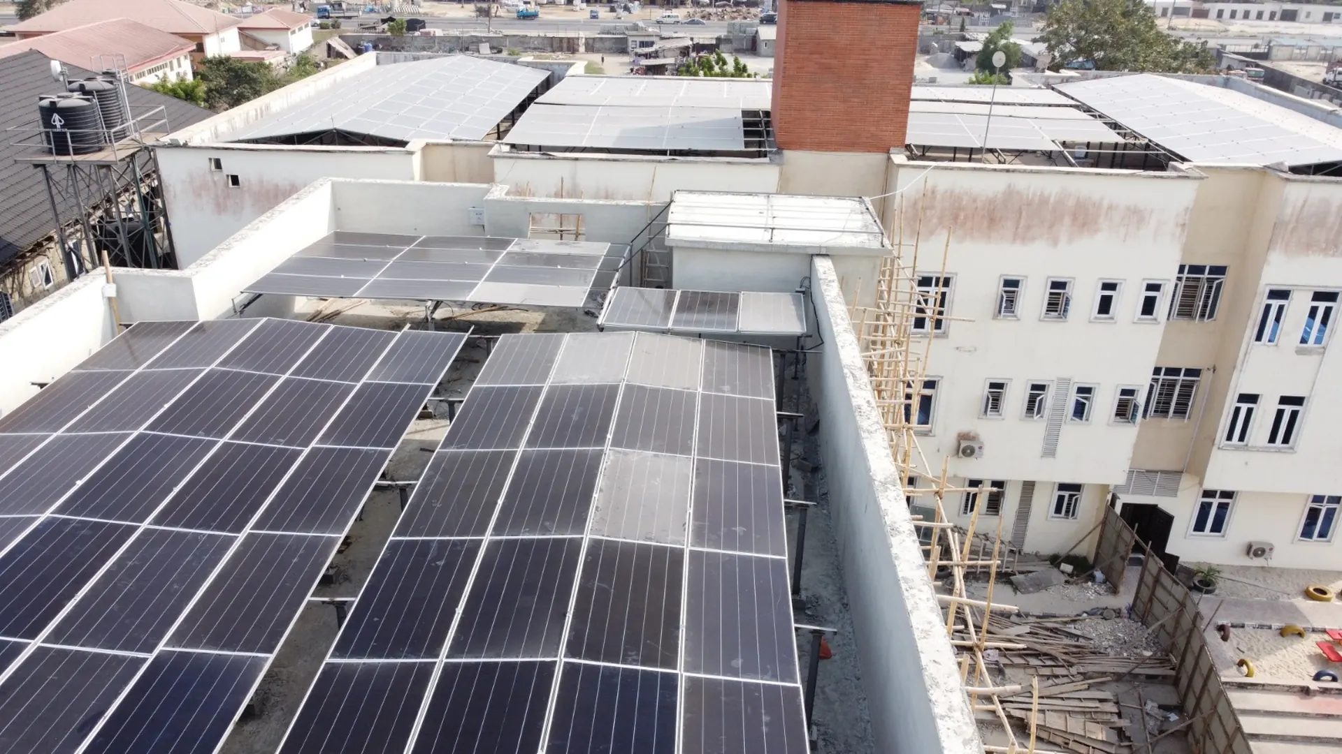 نيجيريا 150 KW للطاقة الشمسية الهجينة
