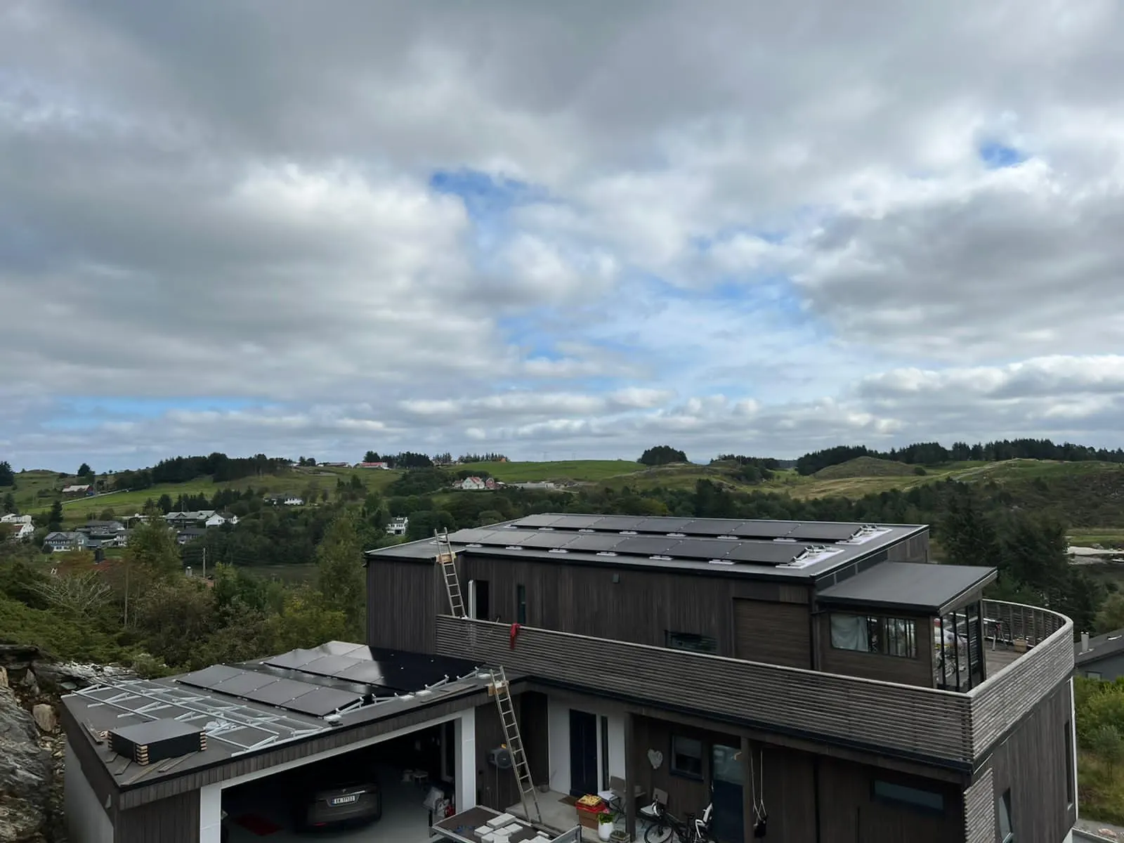 Bluesun Norway grid-tied solar project