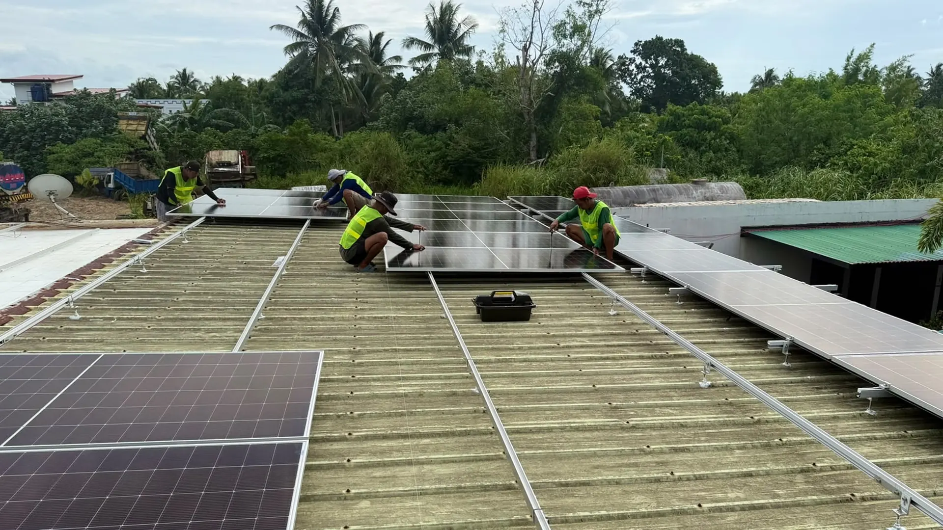 الفلبين 50 KW مشروع الطاقة الشمسية + تخزين الطاقة