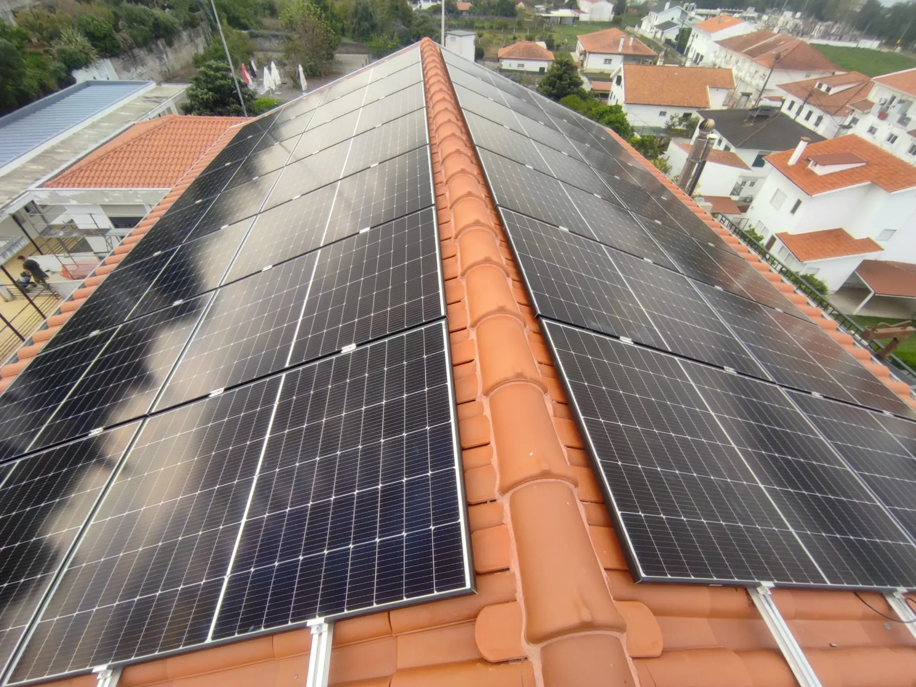 Bluesun Portugal grid-tied solar project