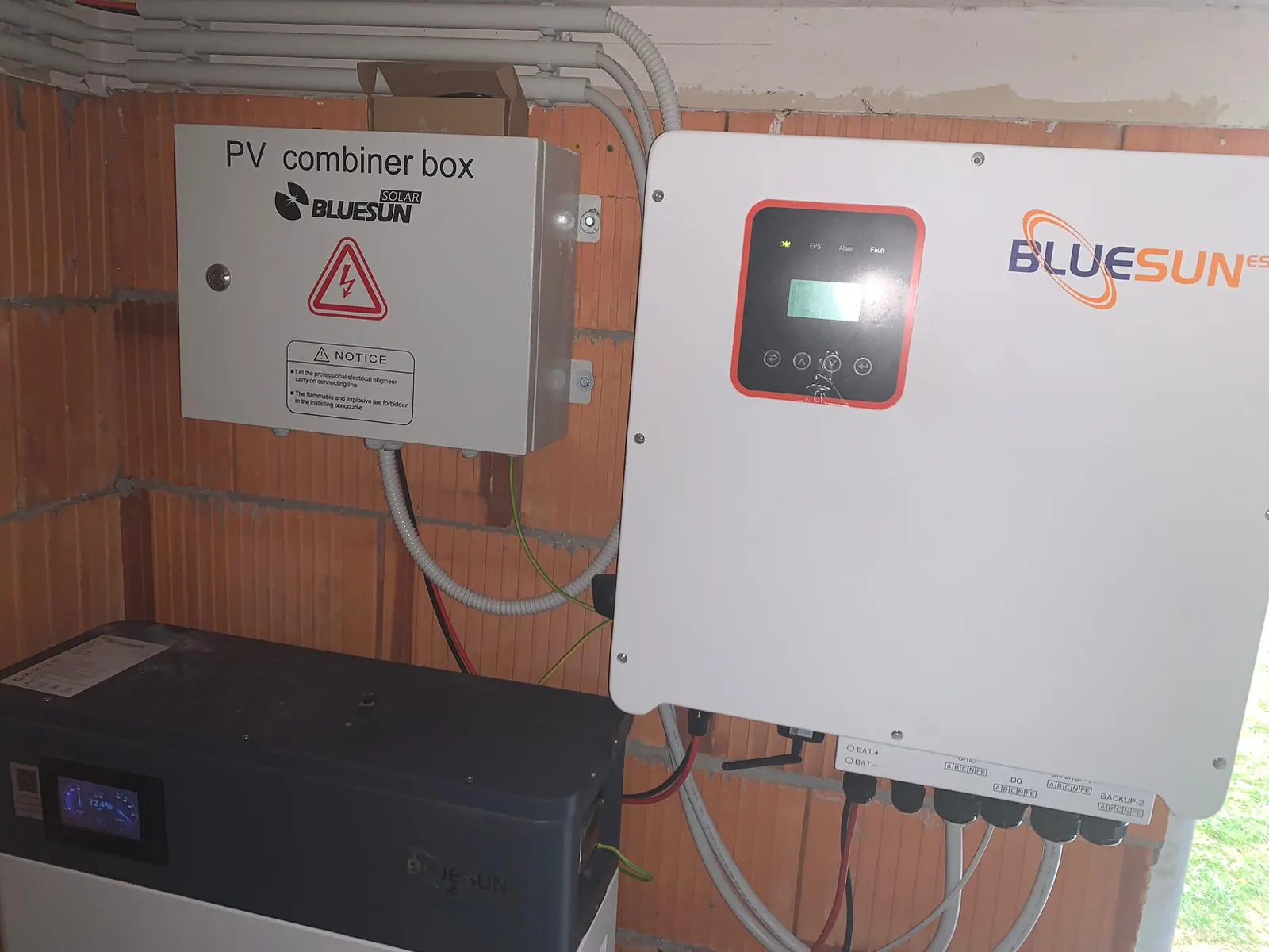 Bluesun Serbia hybrid solar project
