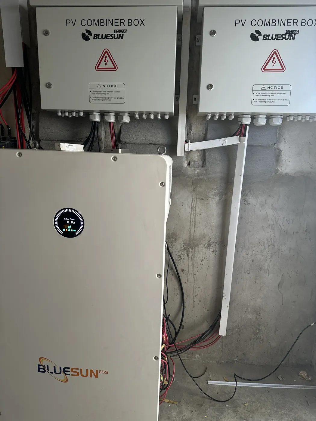 Bluesun Sierra Leone hybrid solar project