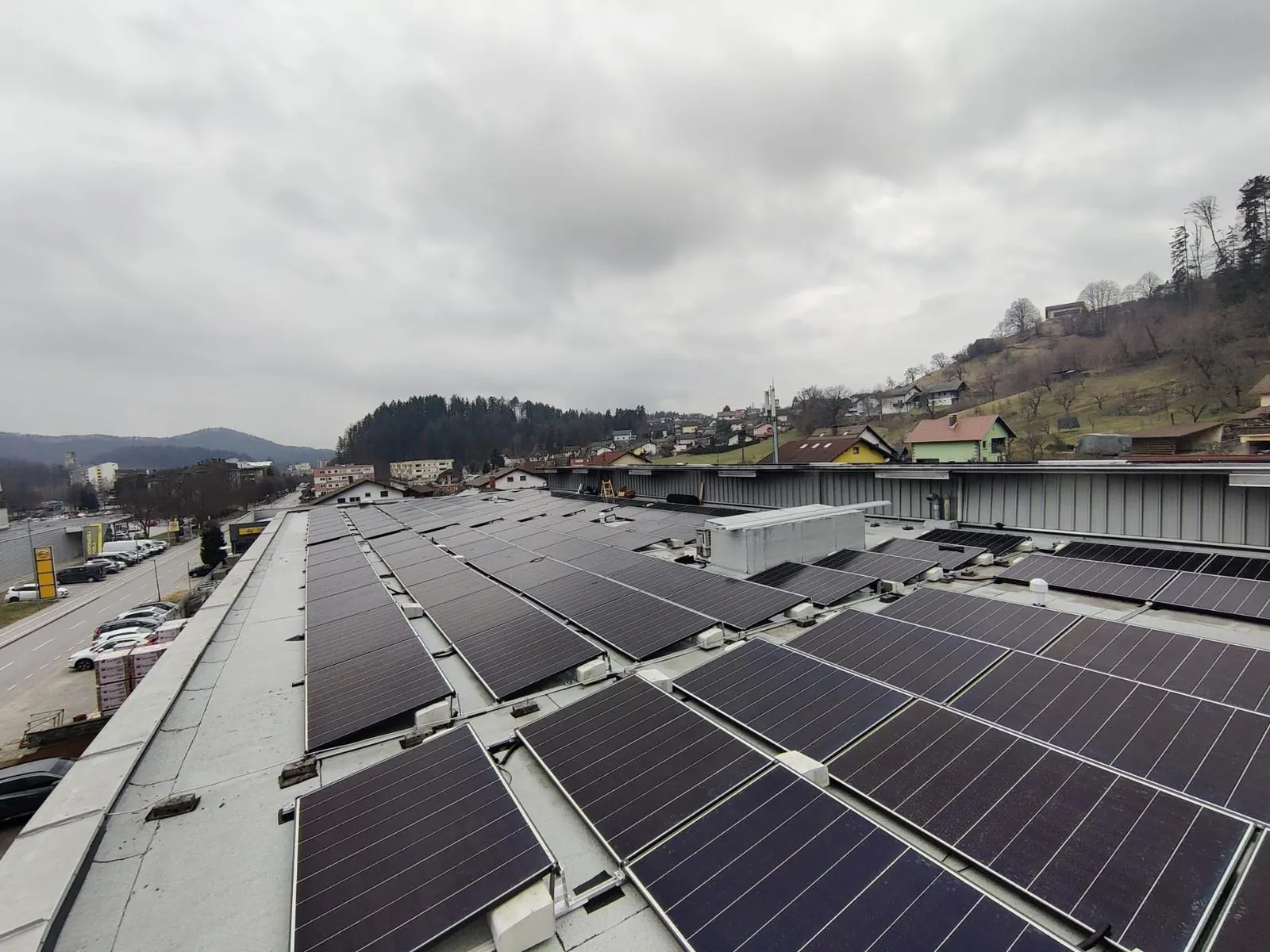 Bluesun Slovenia grid-tied solar project