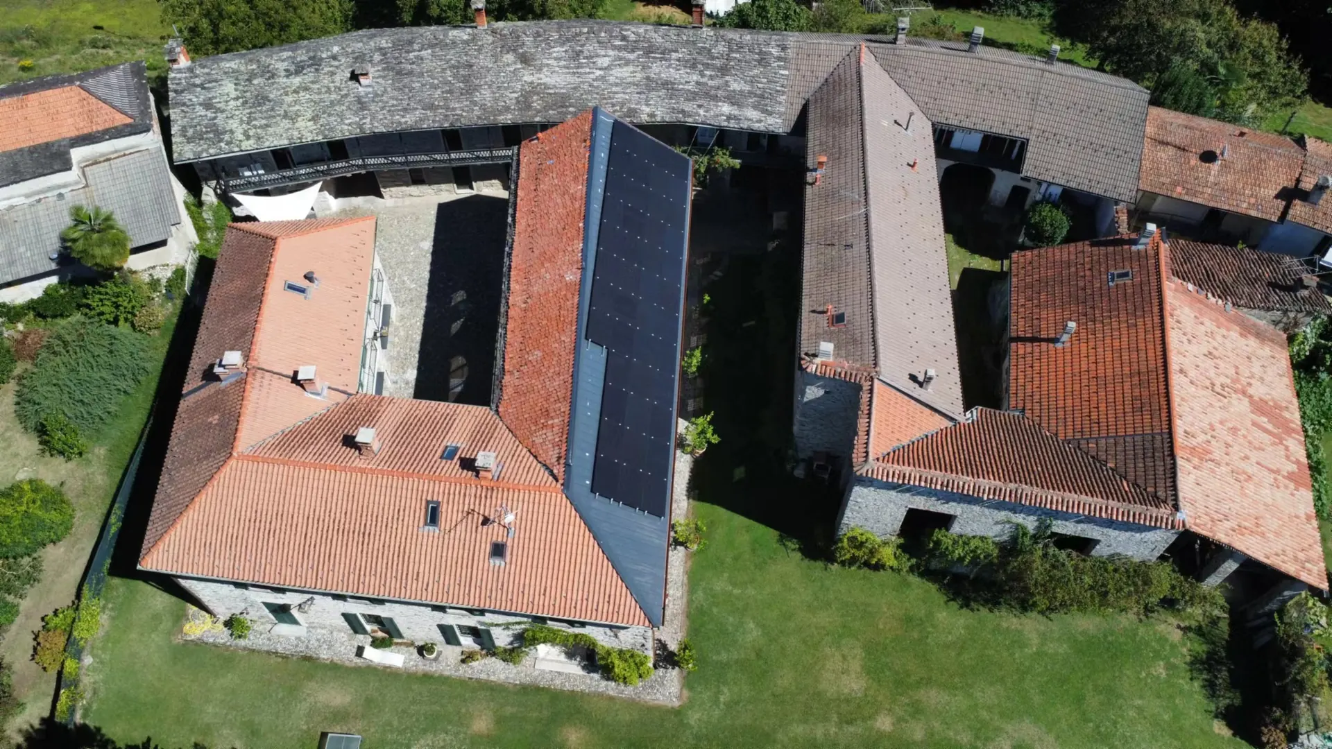 Switzerland 20 KW Hybrid Solar