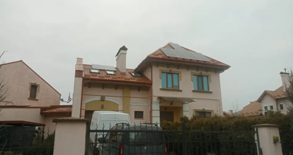 مشروع الطاقة الشمسية + تخزين الطاقة في أوكرانيا 10 KW