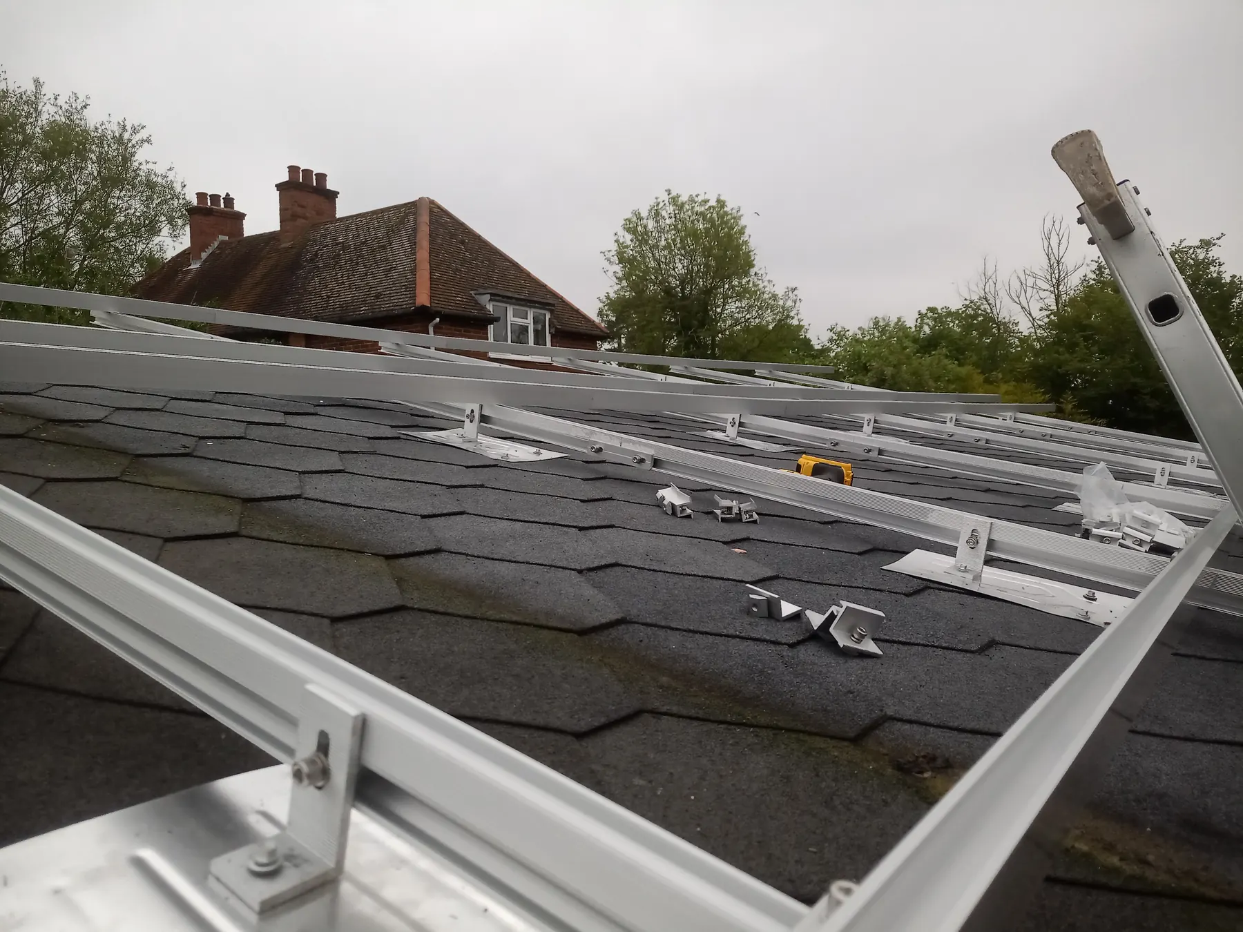 Bluesun United Kingdom off-grid solar project