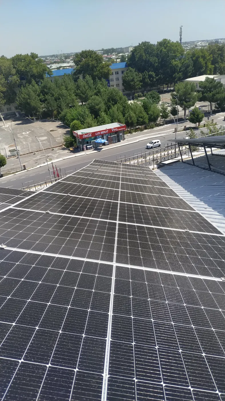 Bluesun Solarprojekt Usbekistan Projekt